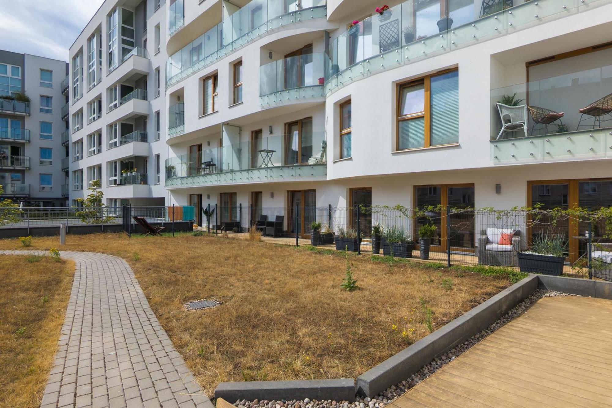 Batorego 7 Apartament With Terrace & Parking Downtown Gdynia By Renters Exterior foto
